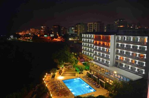 Lara Palace Hotel