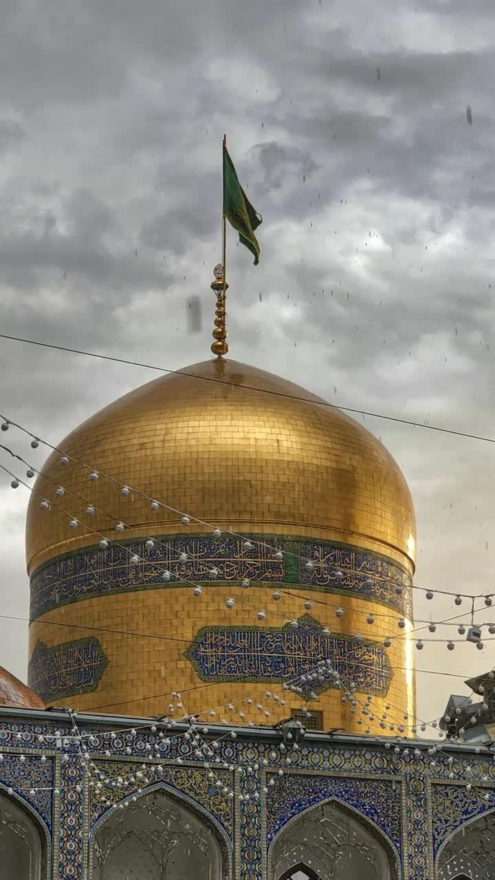 تور هوایی مشهد ویژه ۳۱ تیر